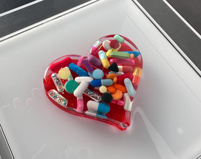 7.5"x7.5" Chill Pill Resin Art - Red Heart