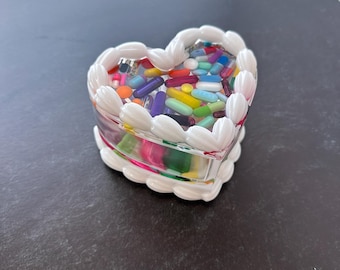 Heart Cake Chill Pill Canister with Lid (Single)
