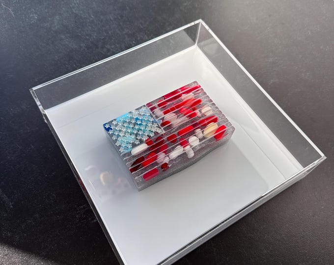 7.5"x7.5" Chill Pill Resin Art - 'Merica