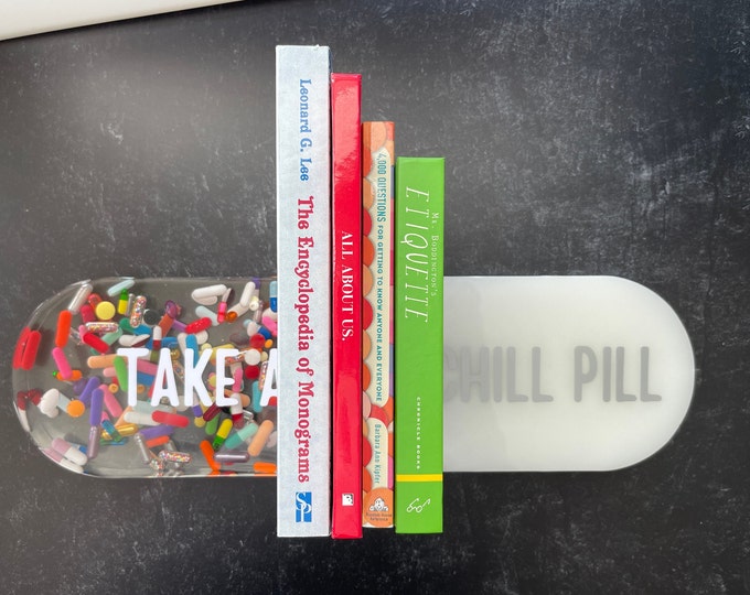 Take a Chill Pill Bookend (Single)