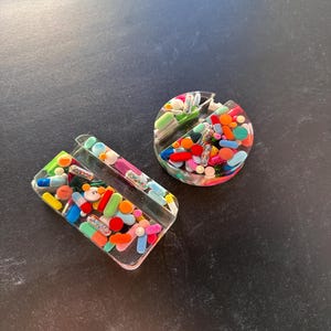 Porta-celular, tablet ou cartão de visita Chill Pill sem confeitos (individual)