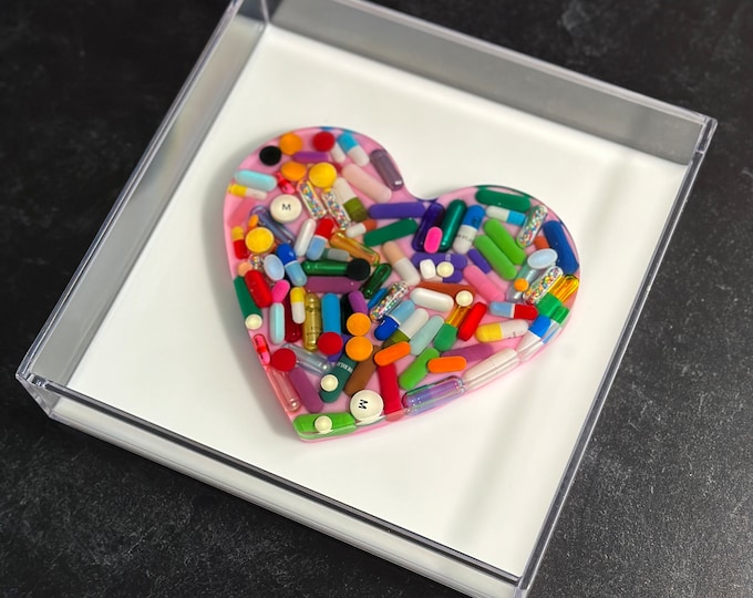 Overdose Heart Chill Pill Resin Art
