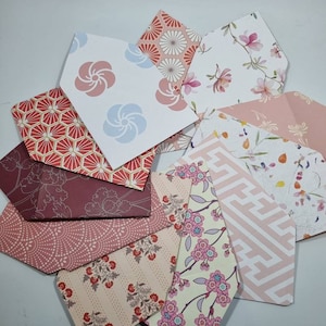Lot de 10 enveloppes assorties idéales pour vos projets scrapbooking ou décoration de carnet de voyage, agenda, planning...
