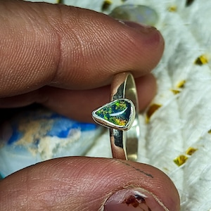Beautiful 925 silver ring with black opal from Australia, size 55 FR, 7.5 US, minimalist style