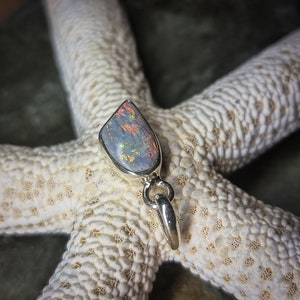 Australian dark opal pendant, 925 silver