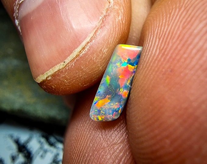 Opale Noire D'Australie (Lightning Ridge) 6,00 Carats - Pierre Naturelle Aux Reflets Magiques