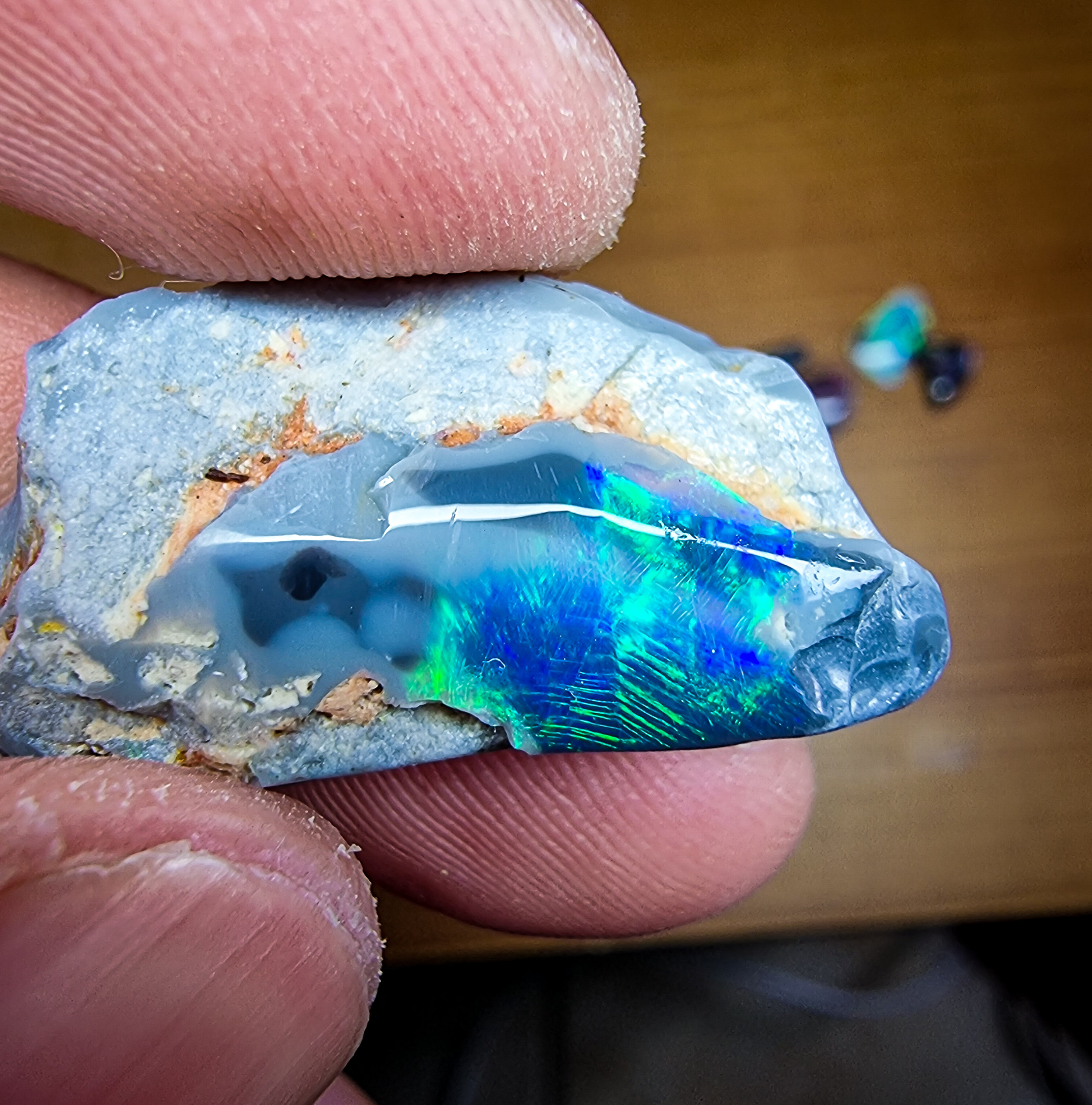 Opale noire de 5.2 cts - Australie, Lightning Ridge