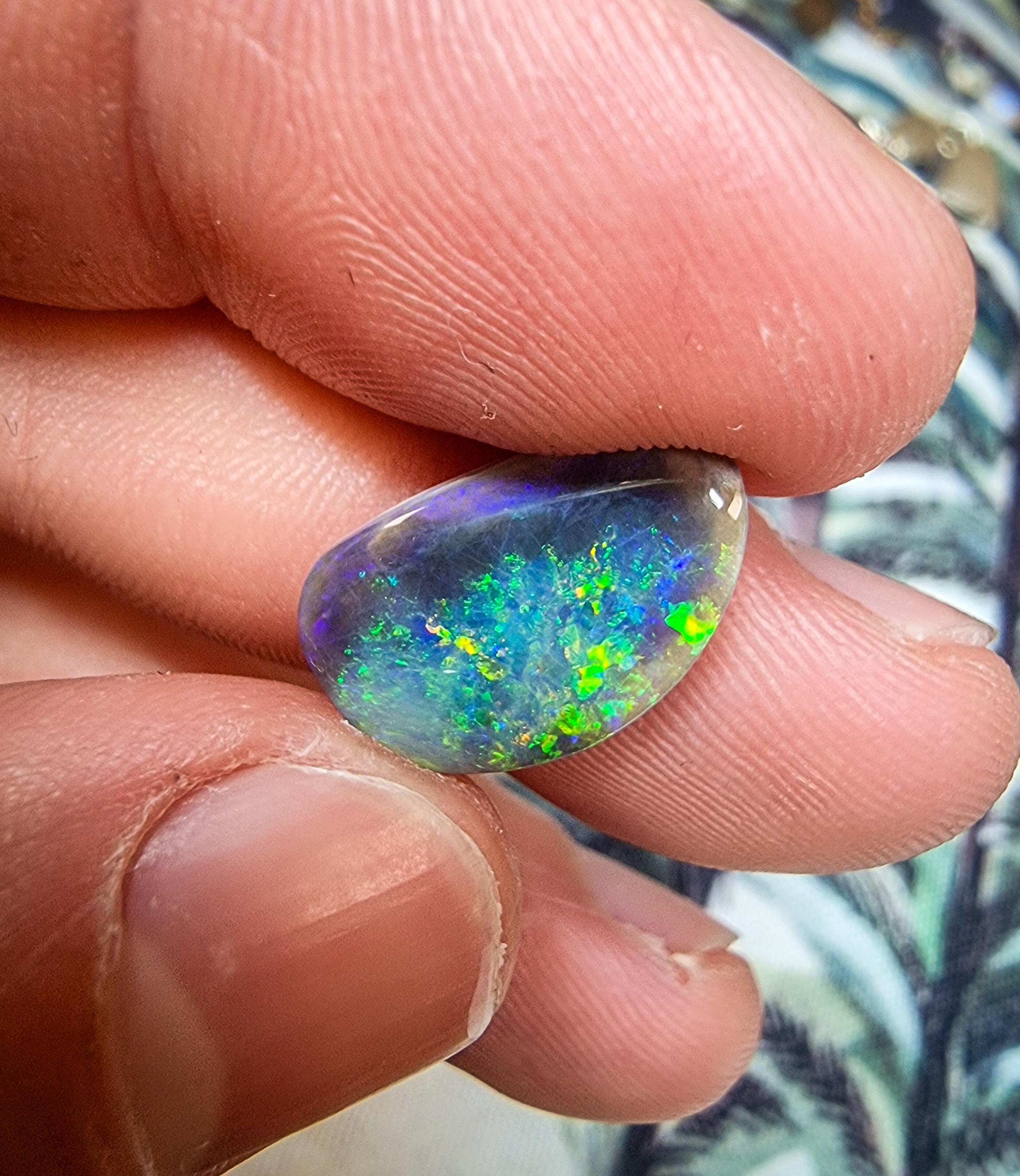 ⭐スーパークリスタル❄レクライ⭐ケウ♋聖なる宝石♎プラクルアン✨ シルバーフラッシュ水晶(クラック入り) 4mm 神聖幾何学フラーレン
