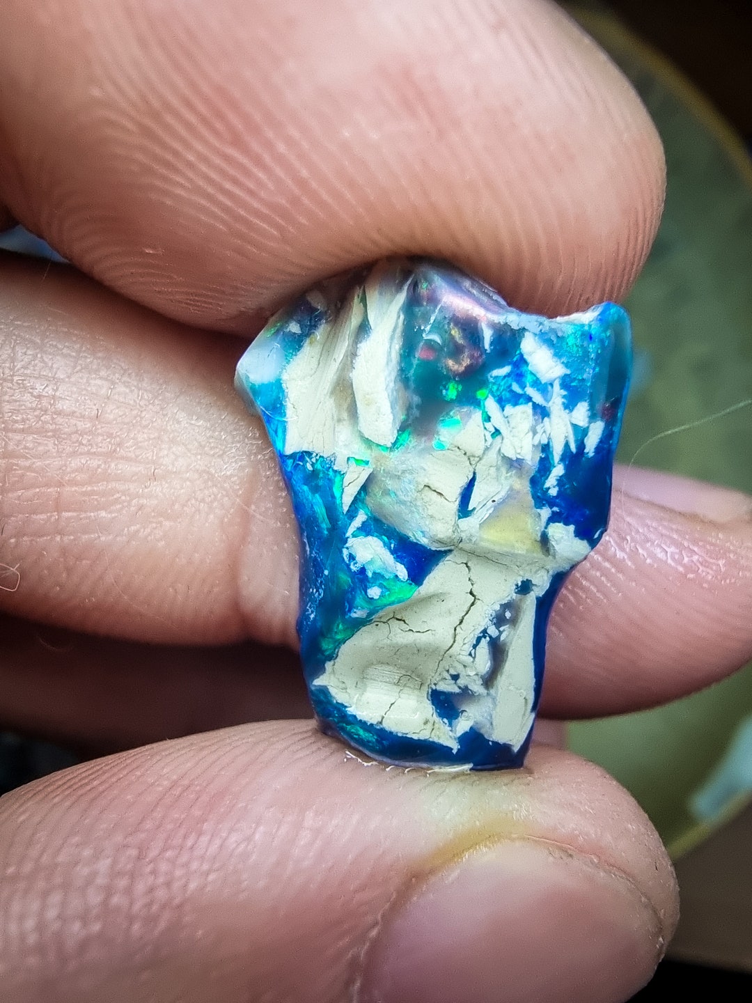 VENDUE Opale Noire D'australie, Brute , Lightning Ridge, 6.33 Carats