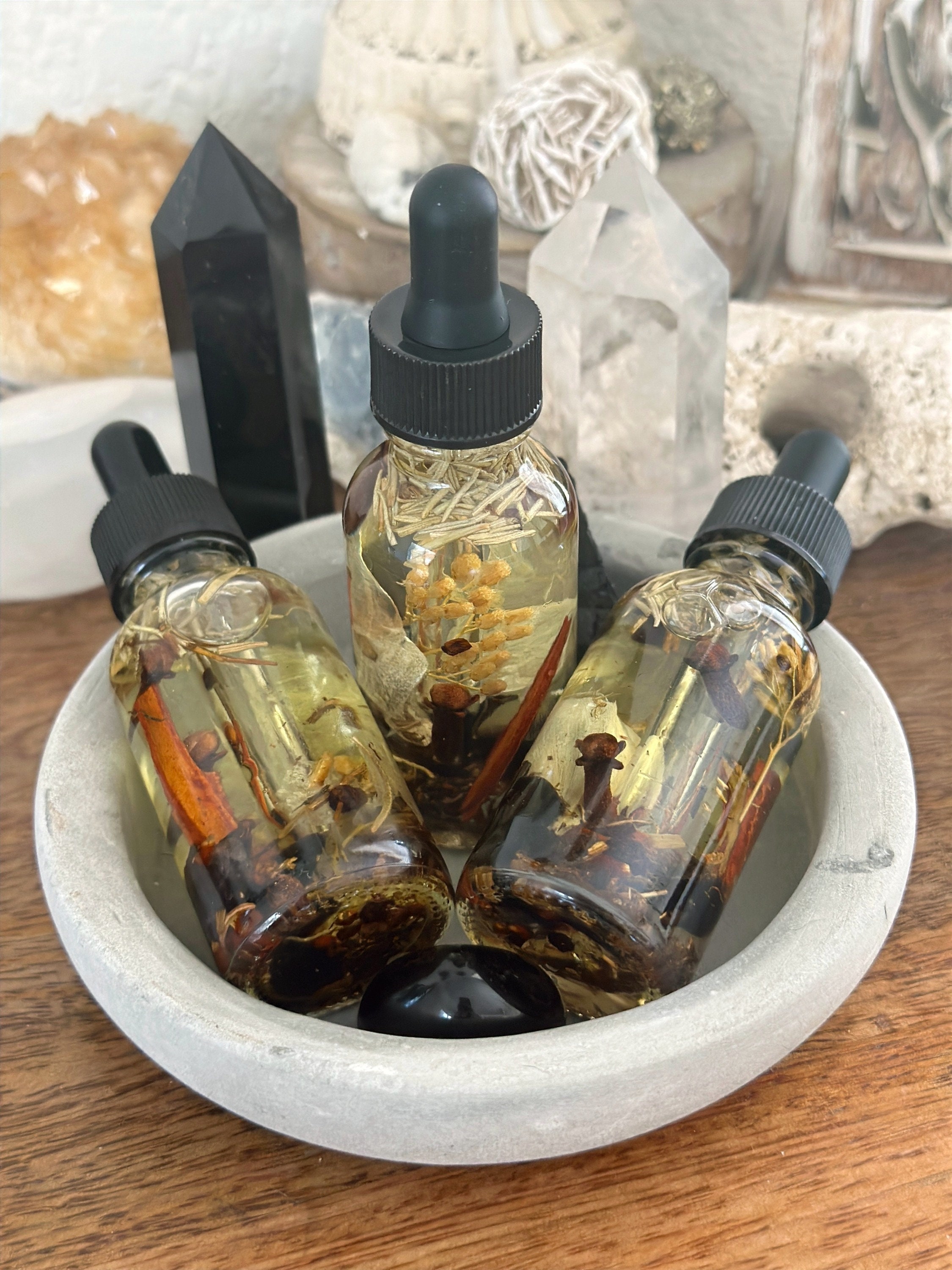 Banishing Oil, reversal oil, cleansing oil, release oil, intention spell oil, ritual oil, body oil, anointing oil, spiritual oil