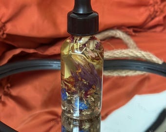 Clarity and Creativity oil, Clarity oil, Creativity Oil, Intention oil, Ritual oil, Bath/Body Oil, Spell Oil, Anointing Oil