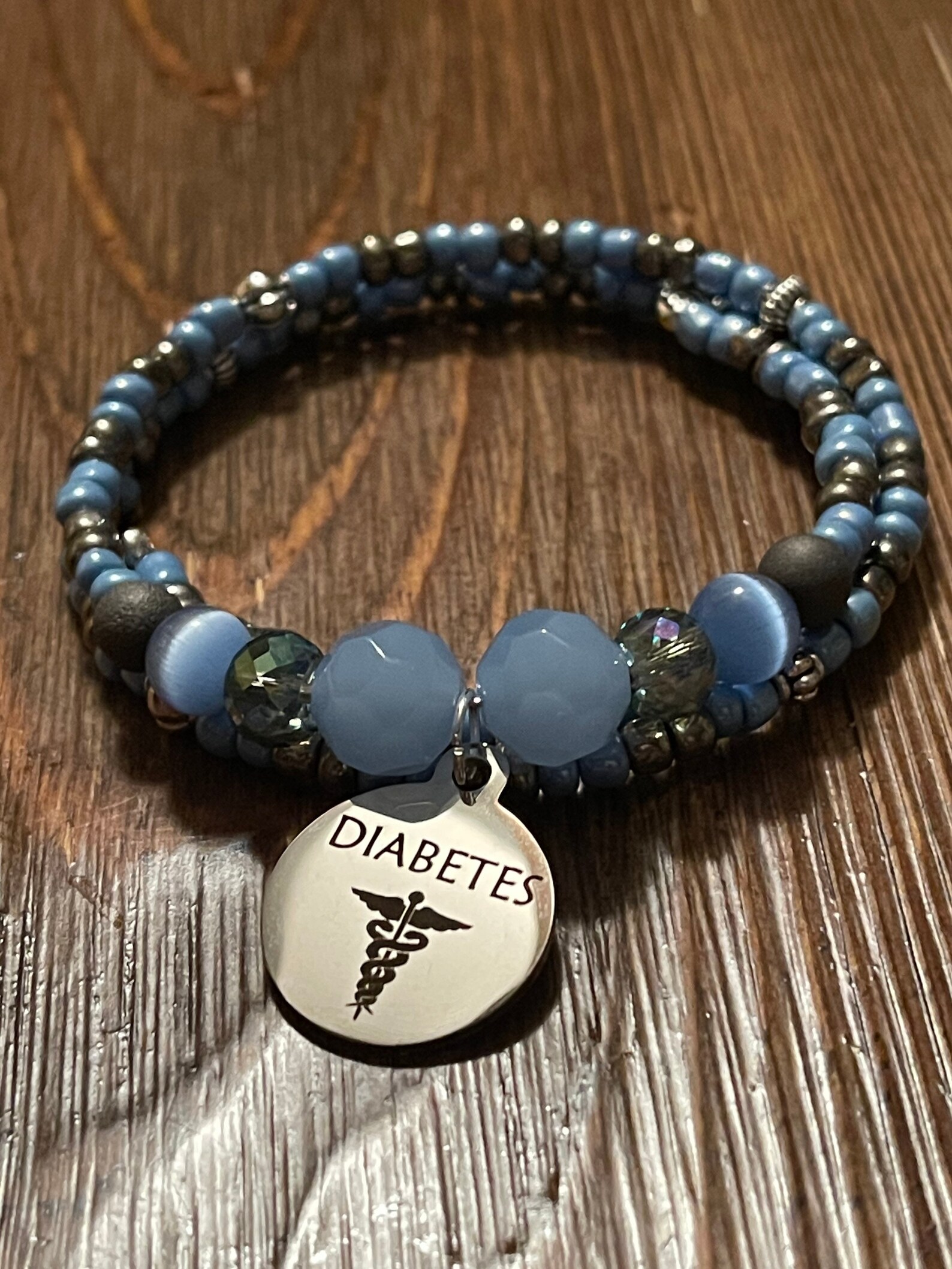 Diabetes awareness beaded bracelet Etsy