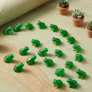 5Pcs Small Frog Miniatures for Terrariums | Mini Frog Figurines |  Amphibian Miniatures for Displays