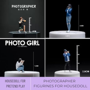 May include: Miniature figurines of photographers in various poses, with the text "PHOTOGRAPHER" and "PHOTO GIRL". The figurines are on a white surface, with height measurements in centimeters. The text "HOUSEDOLL FOR PRETEND PLAY" and "FIGURINES FOR HOUSEDOLL" is also visible.