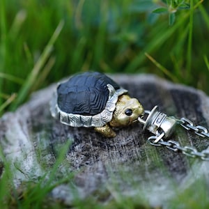 Handgemachte Dark Jade Schildkröte Anhänger: Schwarze Achat Augen, Sterling Silber