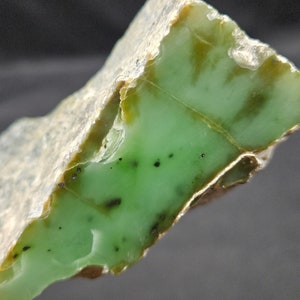 Siberian Apple Green Jade Rough