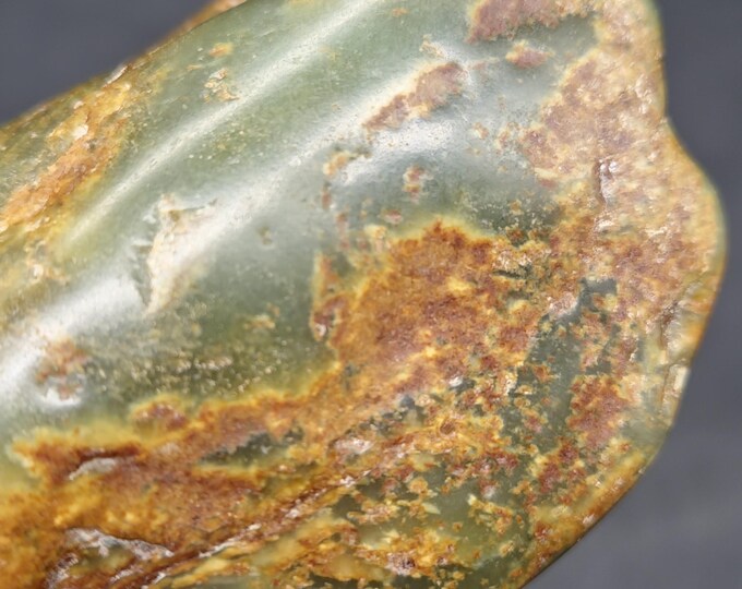 Jade Rivers Siberian Jade River Cobble - Etsy