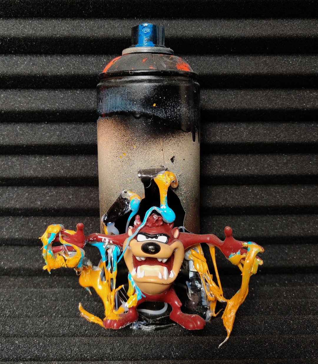 Taz Tasmanian Devil Action Figure, Original Art Spray Can - Etsy