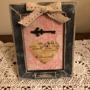 Framed “Key to My Heart” picture