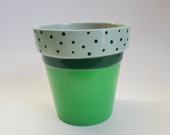 Green Polka Dot Plant Flower Pot 4"
