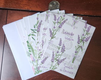 Juego de 8 tarjetas de felicitación en blanco con lavanda y flores silvestres