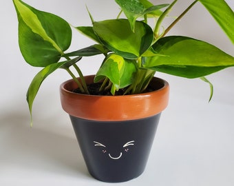 Hand Painted Happy Face Flower Pot Black 4.5"