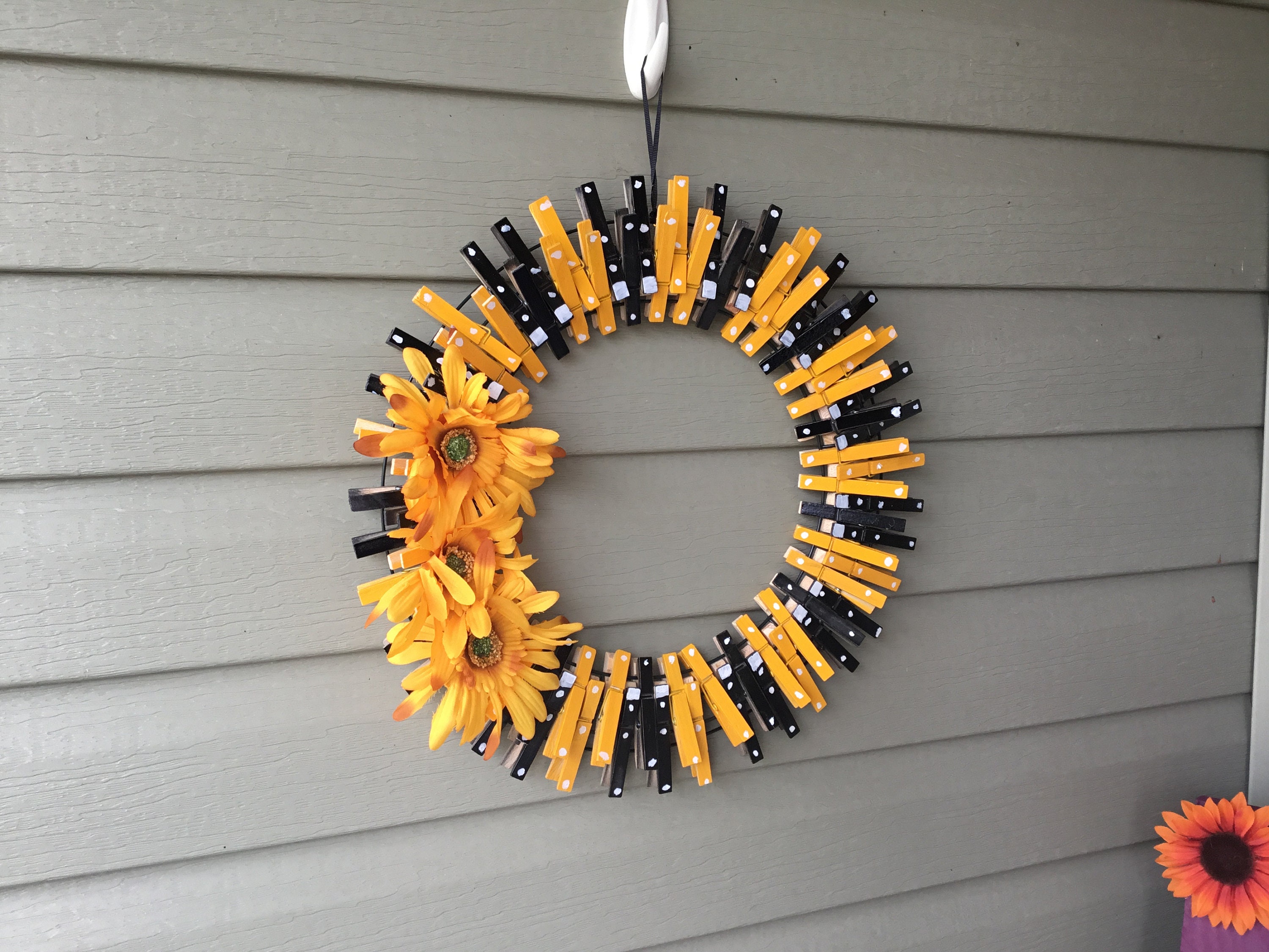 Large Sunflower Clothespins wreath Etsy