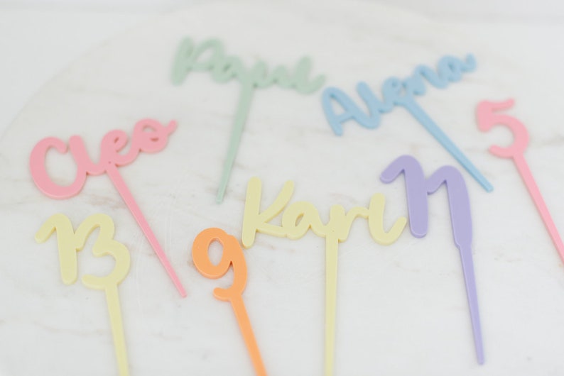 Personalized cake topper with name and number image 3