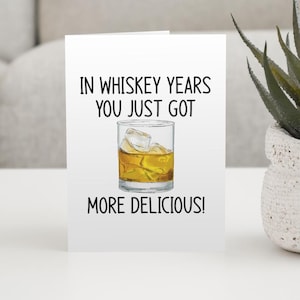 Cartão de aniversário com uísque, Download digital, Cartão de aniversário engraçado, Presente para amantes de bourbon, Humor alcoólico, Cartão de aniversário para adultos, Cartão de piada com uísque