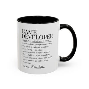 Caneca com a definição de desenvolvedor de jogos