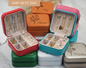 birthday gift, jewelry box, Leather Jewelry Travel Case,Engraved Jewelry Box,Bridesmaid Proposal Gift,Jewelry Case,Gifts for Her Birthday