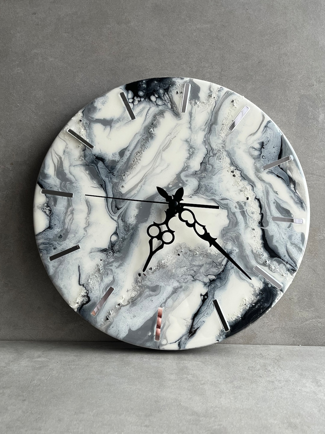 Epoxy Wall Clock Black and White Resin Wall Art Round Clock - Etsy