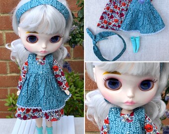 Clothes for Blythe, dress, pinafore, socks, scarf