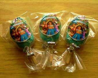 Encanto Themed Cakesicles - 1 Dozen