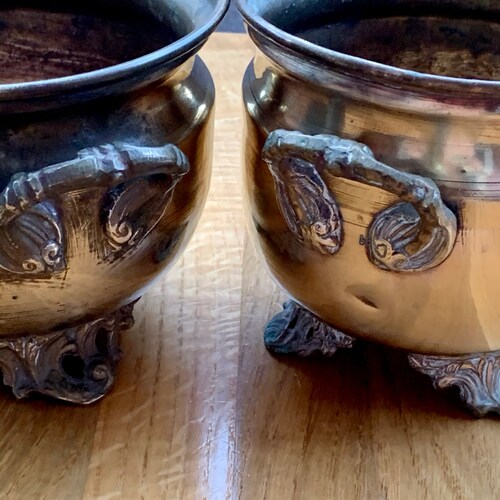 Vintage Brass Flower Pot Set of 2 Round Footed Brass Plant Pot Bowl, Ornate shops Feet,Rustic Kitchen, Planter Pot Garden Outdoor Indoor Farmhouse