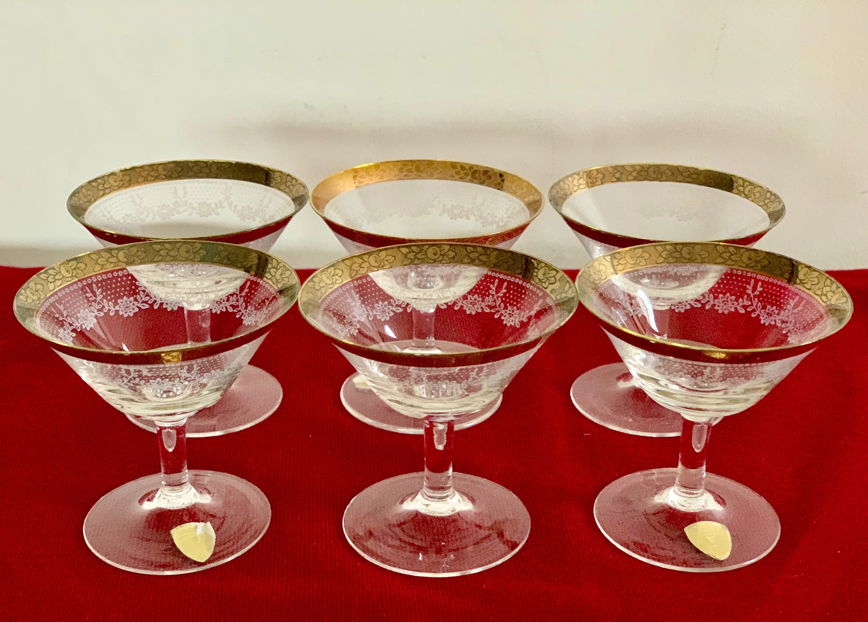 Vintage Drinking Glasses Gold for sale Only 3 left at 60