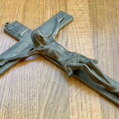 Wall Crucifix, Vintage Brass Crucifix, Brass Christ Ornate Cross, Jesus shops Christ Religious Wall Cross, Catholic Gift, Christmas Decor