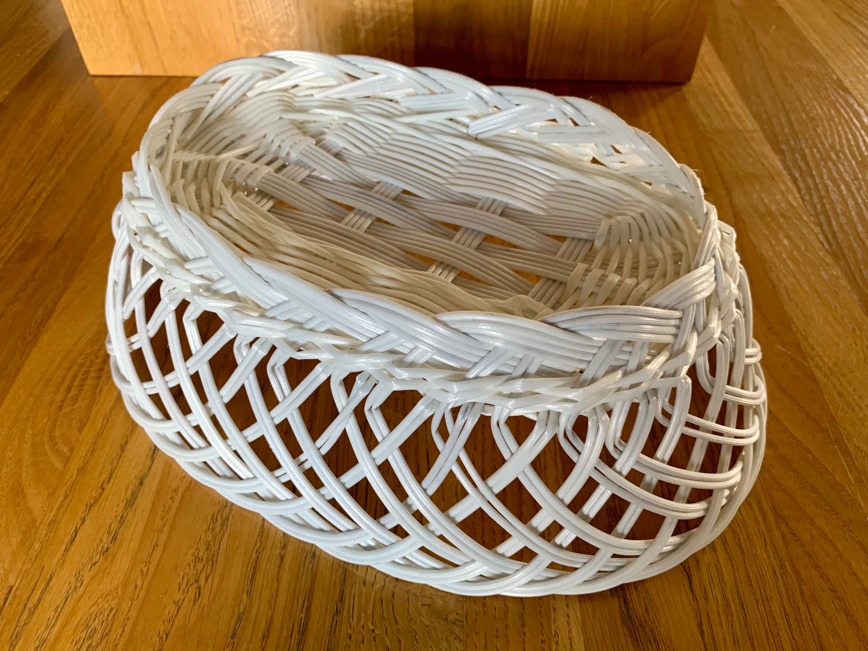 Shabby Chic Vintage Wire Basket White Coated Wire Basket Etsy