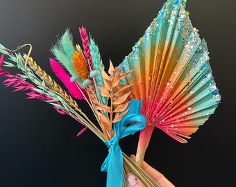 Moanna cake topper Palm spear,  cake topper, dried flower cake, glitter palm spear, bright palm spear, glitter palm cake topper