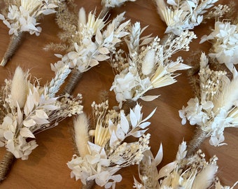 Creamy white dried flower buttonholes, buttonhole wedding, dried flowers, groom flowers, white buttonhole