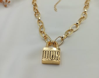 dior lock necklace 2018