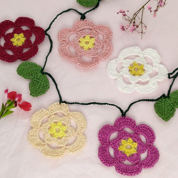 Guirlande décorative faite à la main au crochet de 10 fleurs et feuilles en coton