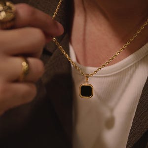 18K Gold Black Onyx Pendant Necklace, Waterproof, Black Stone Pendant Men, Men's Black Stone Necklace, Stainless Steel, Perfect Gift for Him