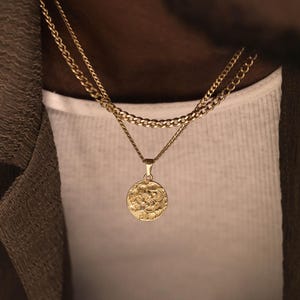 18k Lion of Judah Coin Pendant for Men Lion Coin Pendant Chain Mens Chain Lion Necklace Gold Pendant Vintage Tiger Head Man Boyfriend Gift