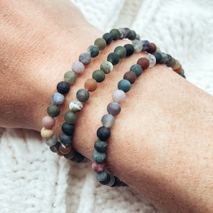 6mm crystal bracelet / crystal bracelet / bead bracelets / stackable bracelet / stretch bead bracelet / crystal jewelry