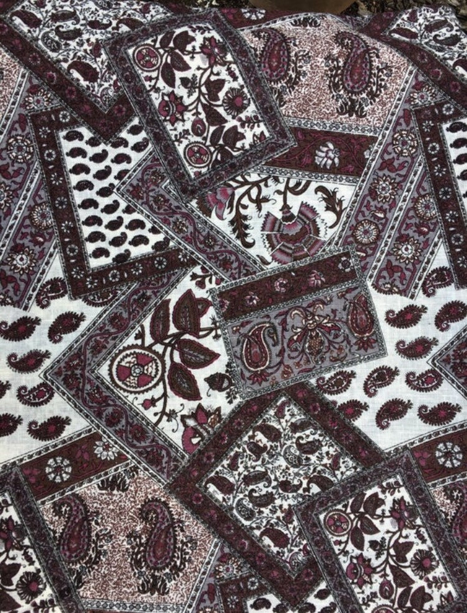 Vtg PAISLEY PATCHWORK Fabric Boho 1/2 Yard 1970s Schwartz Liebman