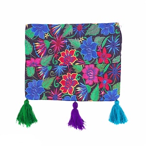 Mexican Artisanal Hand Embroidered Purse. Colorful Mexican Purse. Tassel Clutch. Artisanal Hand Woven Clutch. Floral Over the Shoulder Purse