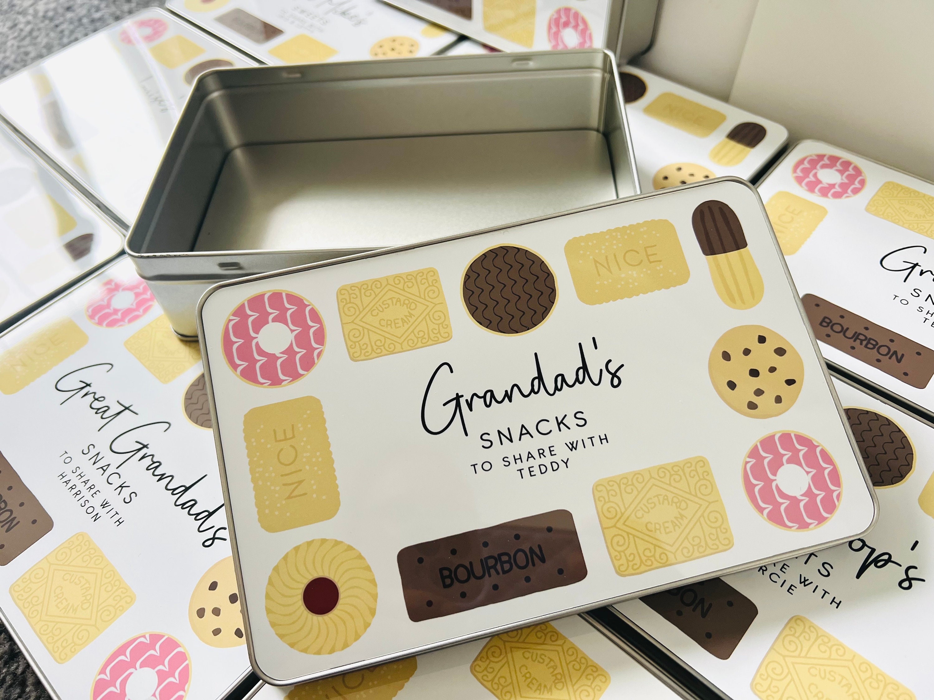 Personalised Grandads Treats Tin, Fathers Day Gifts For Daddy, Metal Biscuit Box, Grandads Biscuits, Treats, Snacks, Gifts For Him, Daddy