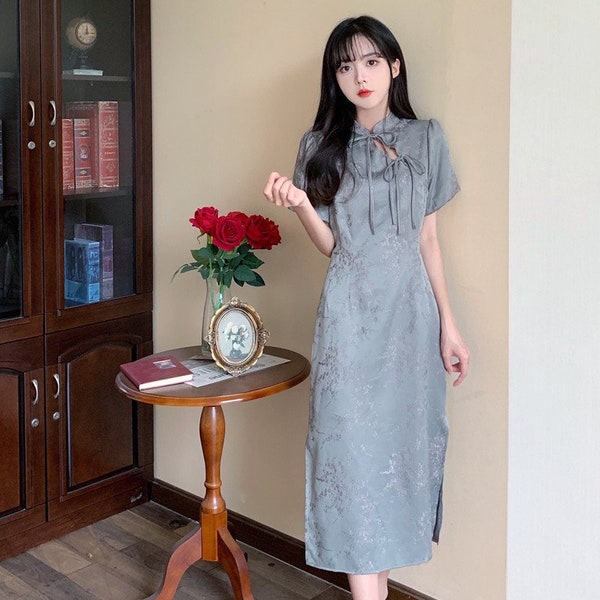Modern Lady Cheongsam - Bubble Sleeves Qipao - Tassels Button Cheongsam - Cheongsam Dress - Qipao Dress - STYLE CHEONGSAM