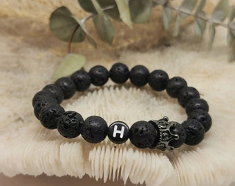 Bracciale di perle in pietra lavica nera e corona| MIGLIORE idea regalo per fidanzata | Nazar, braccialetto dell'amicizia, corona, regalo, coppia